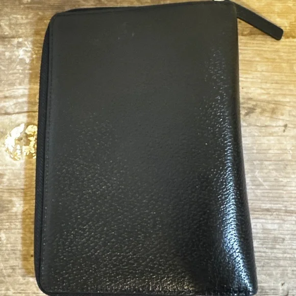 Kate Spade ♠️ Wessley Black Textured Wallet Organizer Planner - Picture 3 of 9